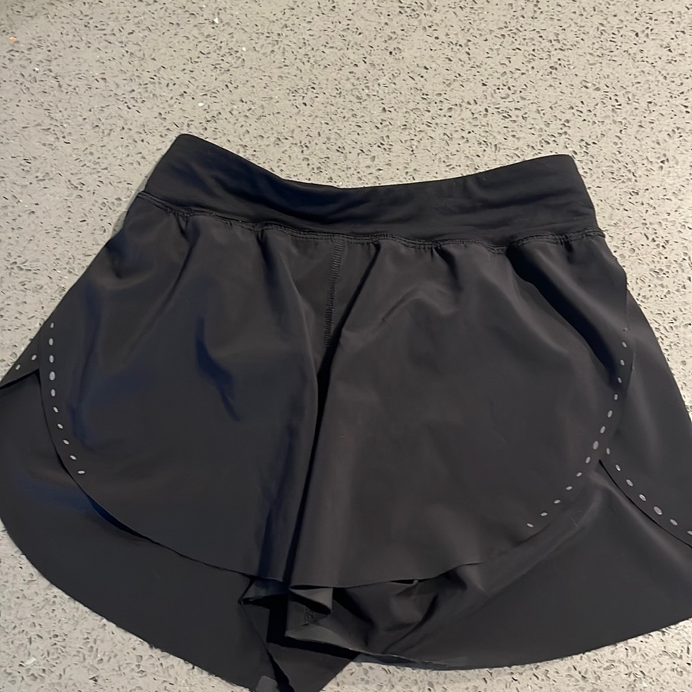 Lululemon Short Black 2